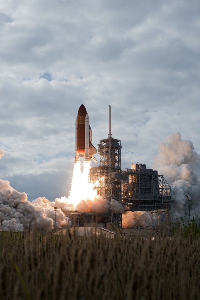 This week in 2011, space shuttle Endeavour, mission STS-134, launched from NASA’s Kennedy Space Center on its final flight.