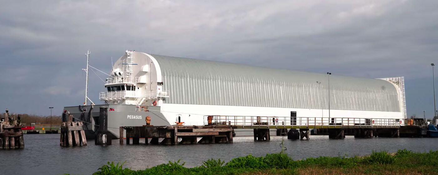 NASA Barge Crew Describes What It’s Like to Transport Moon Rocket