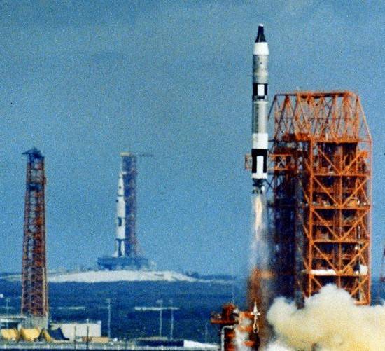 saturn_500f_15_gemini_11_launch_with_saturn_500f