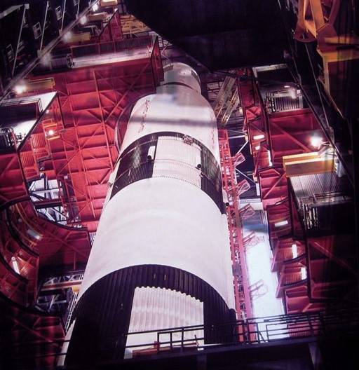 saturn_500f_5_complete_stack_in_vab_prerollout