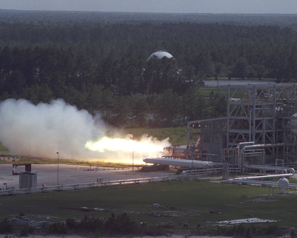 a test of a 250,000-pound-thrust hybrid motor on the E-1 Test 