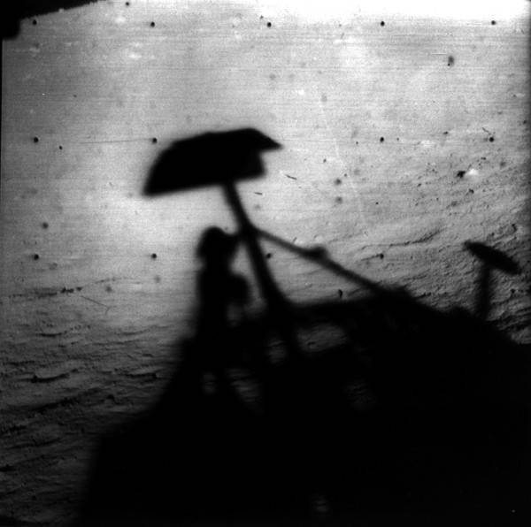 surveyor_1_6_shadow_lunarsurface