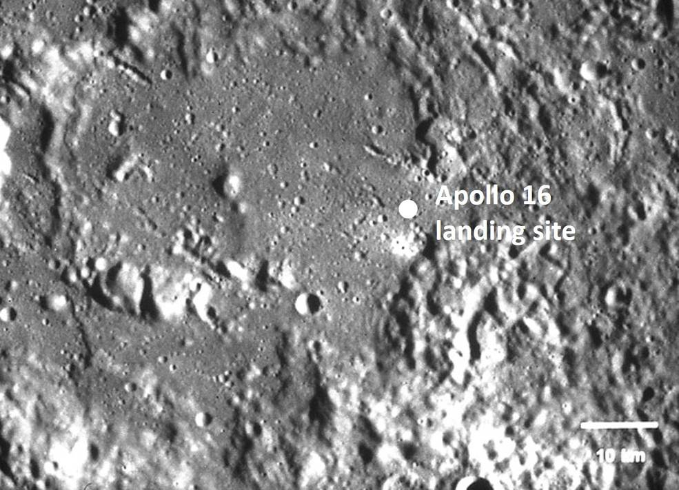 apollo_16_2_landing_site_closeup