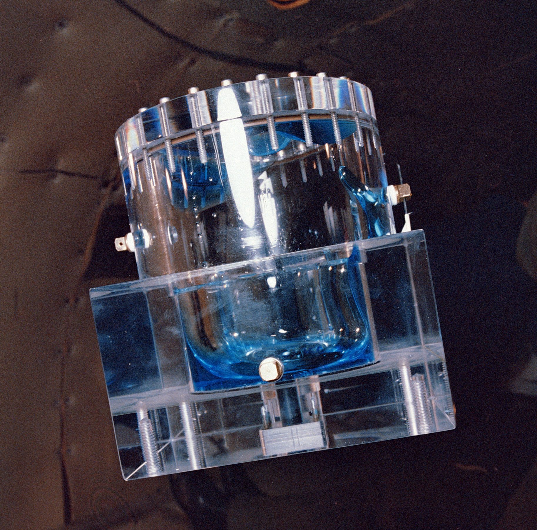 Close view of the STDCE experiment.