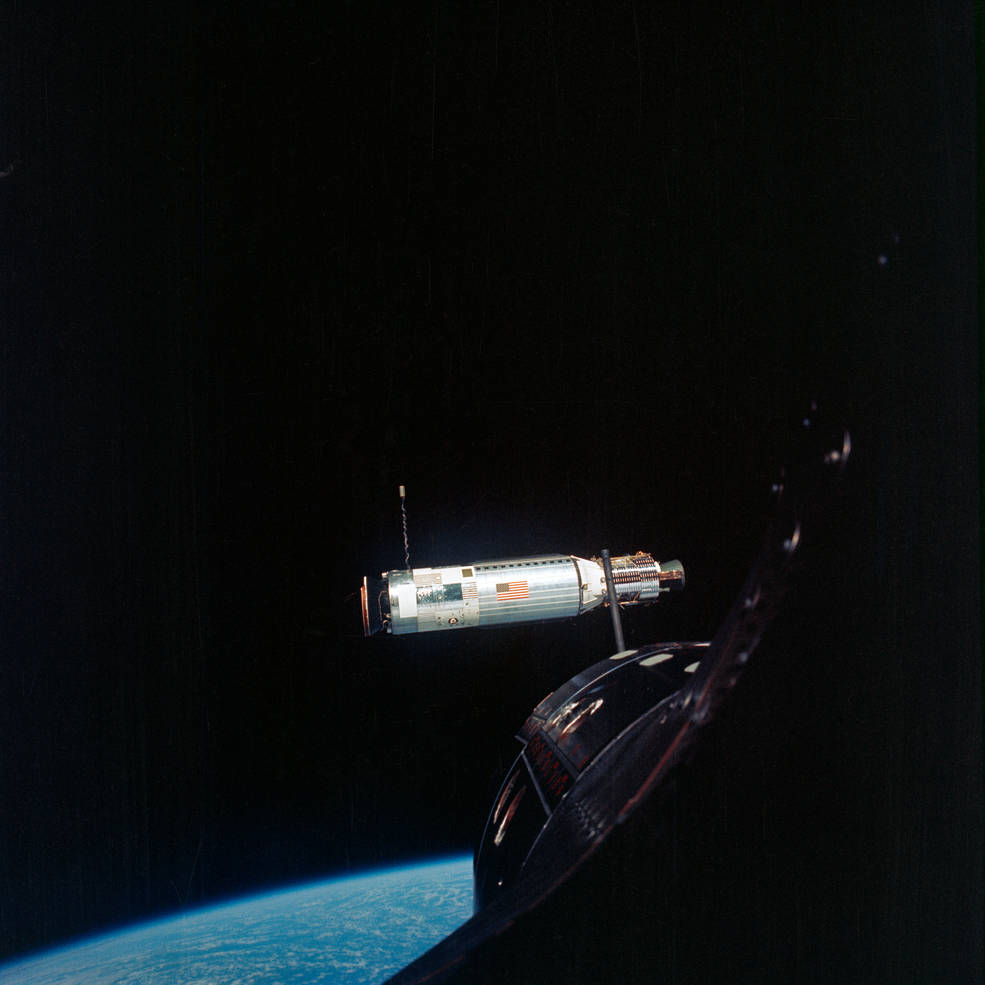 gemini_x_9_agena_10_predocking