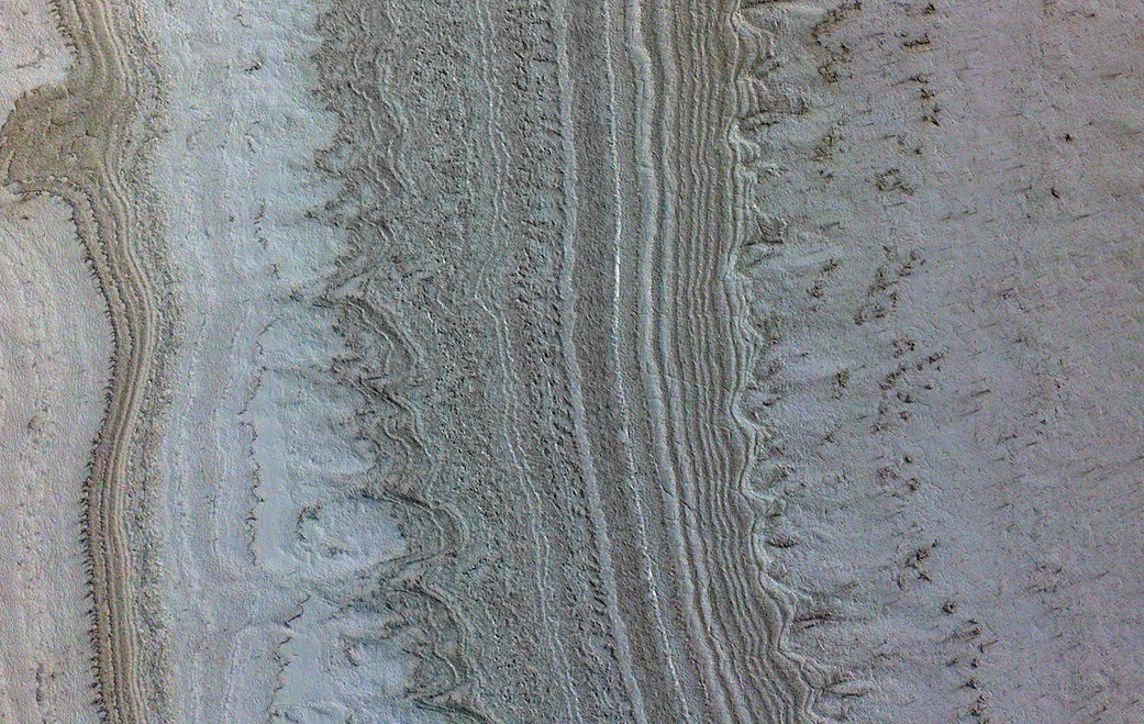 Ice sheets at Mars’ south pole