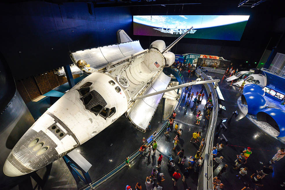 sts_135_16_atlantis_exhibit_at_ksc