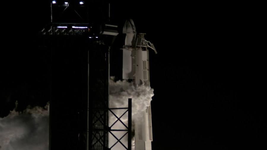 CRS-23 mission Falcon 9 rocket and Dragon spacecraft