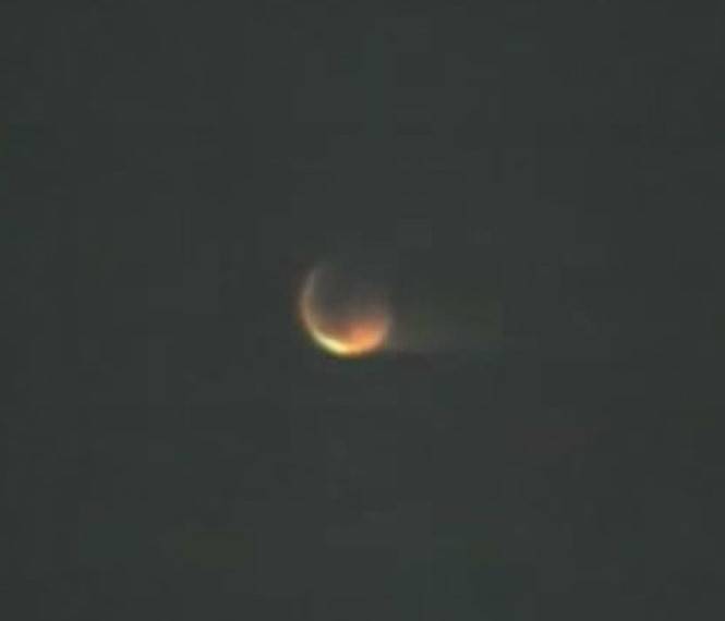 apollo_15_return_to_earth_29_fd12_lunar_eclipse_from_tv_downlink