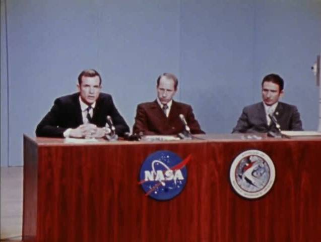 apollo_15_return_to_houston_7_postflight_presser_aug_12_1971