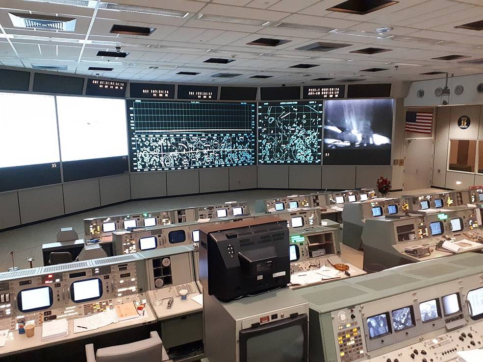 mcc_mission_operations_control_room