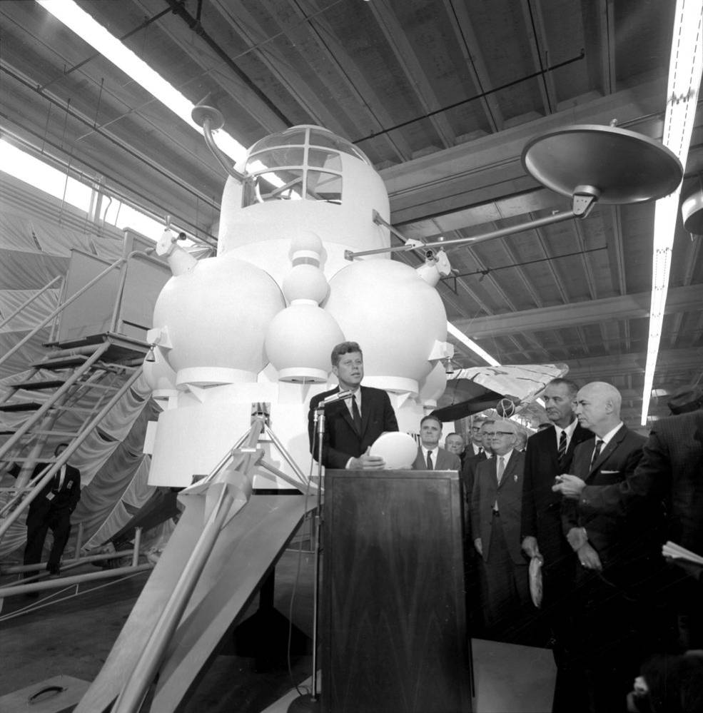 jfk_visit_to_rich_bldg_msc_sep_12_1962