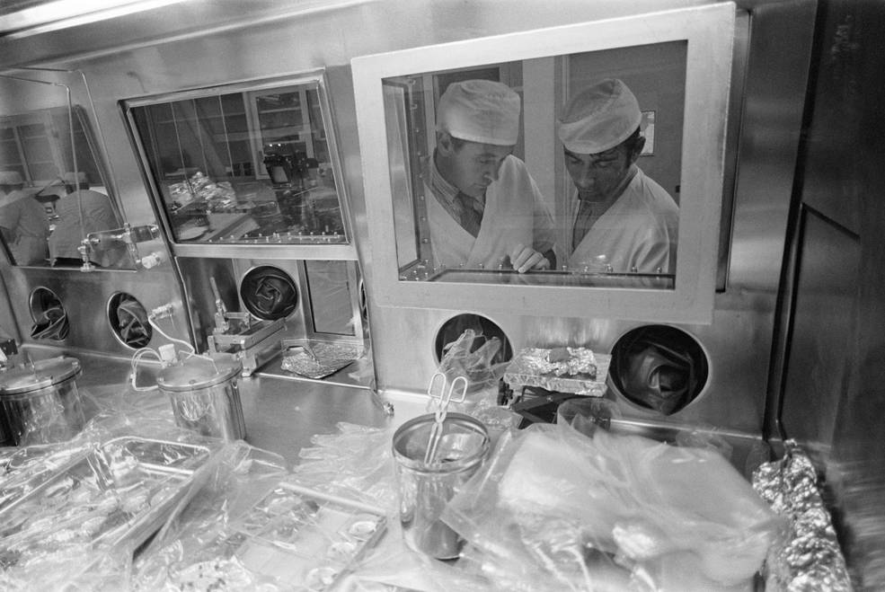 preflight_lrl_apollo_15_samples_nov_29_1971