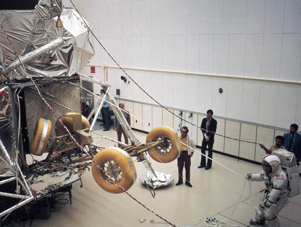 apollo_16_and_17