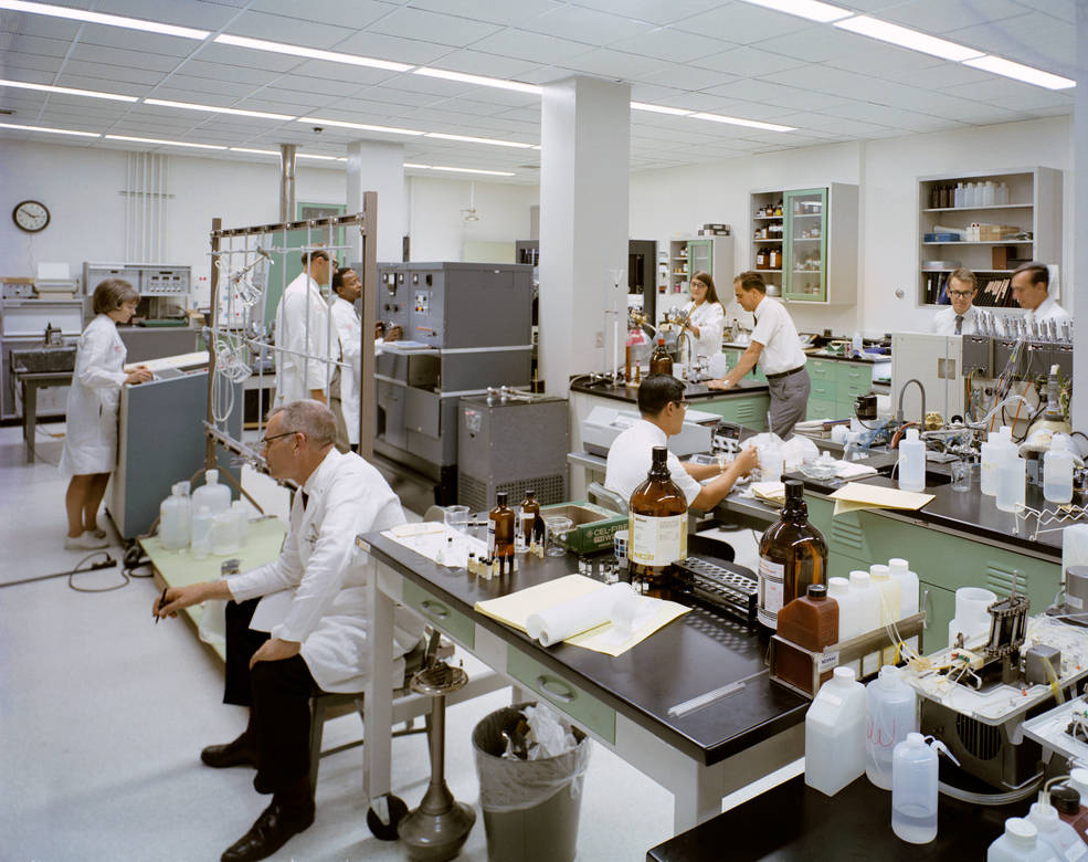 building_on_a_mission_lrl_13_lrl_interior_mar_1968