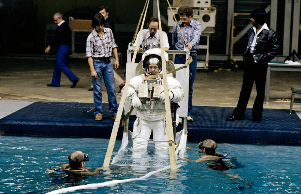 wetf_truly_being_lowered_into_pool_nov_20_1980