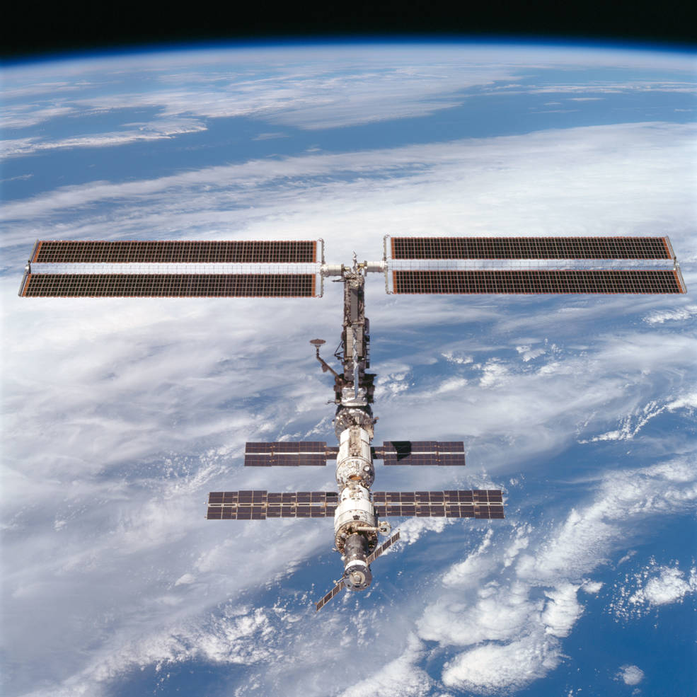 iss20_hhm_noriega_iss_from_sts_97_departure