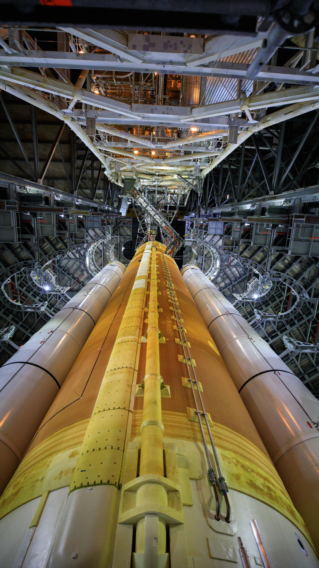 Space Launch System Program (SLS) rocket