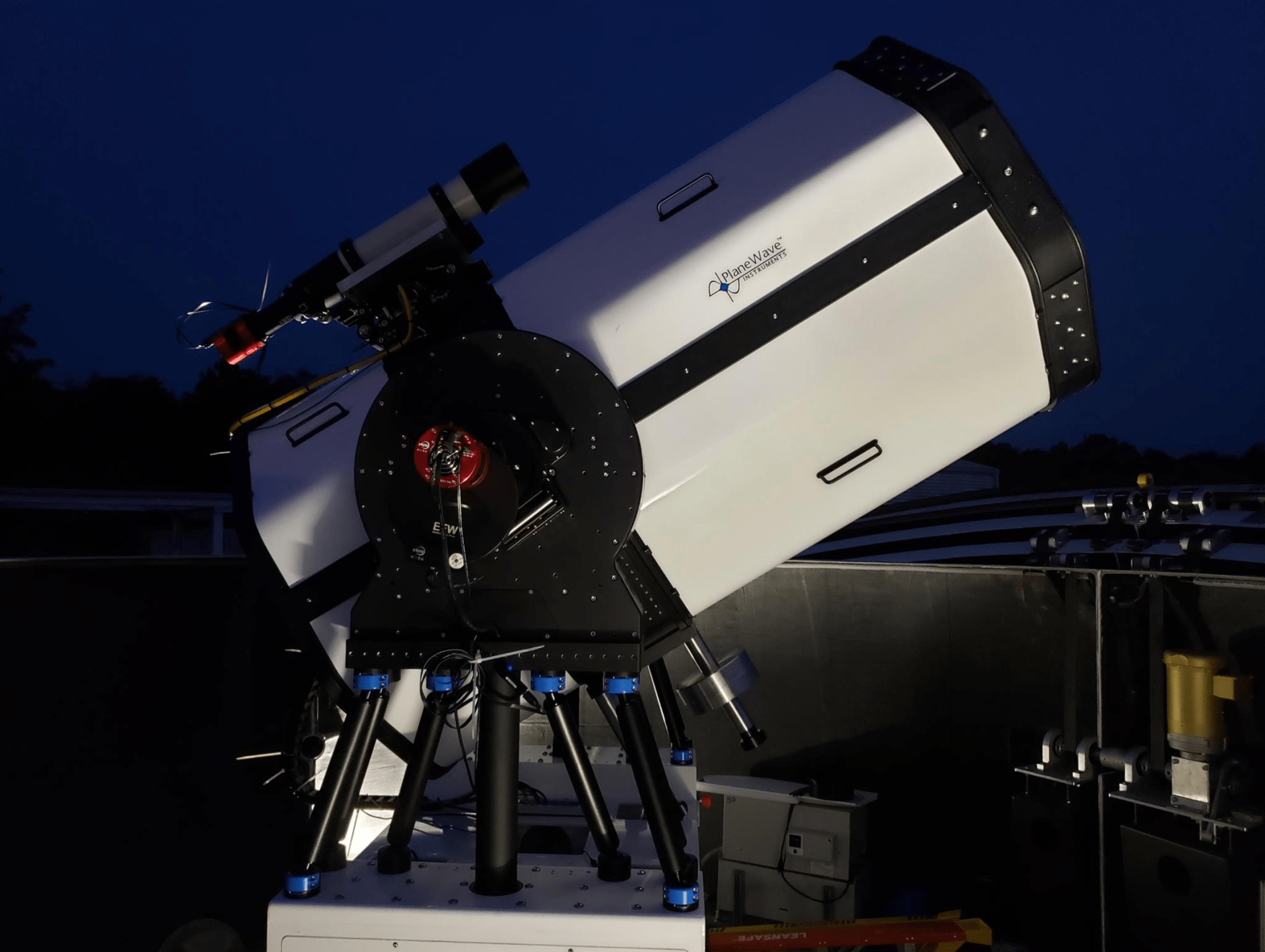 Low-cost optical terminal pointing toward sky. 