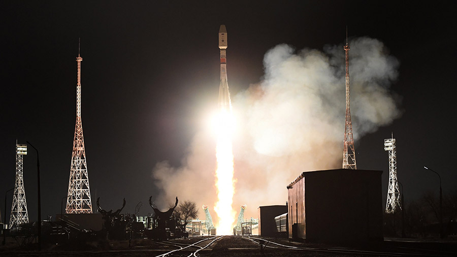 A Russian Progress spacecraft launched from Kazakhstan at 8:06 a.m. EST (6:06 p.m. Baikonur time) today carrying the Prichal docking module into Earth orbit.