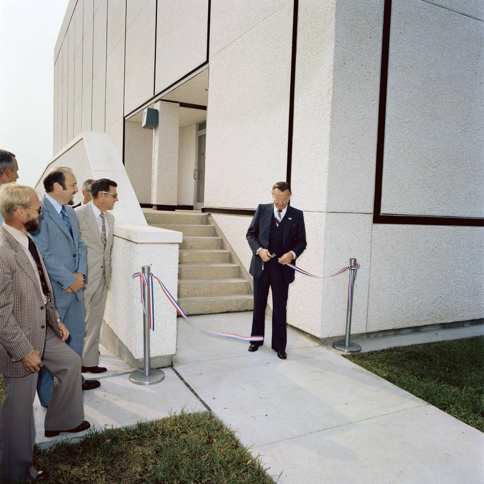 kraft_bldg_31_annex_ribbon_cutting_aug_15_1979