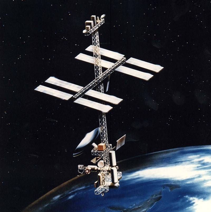 griffin_space_station_power_tower_config_1984