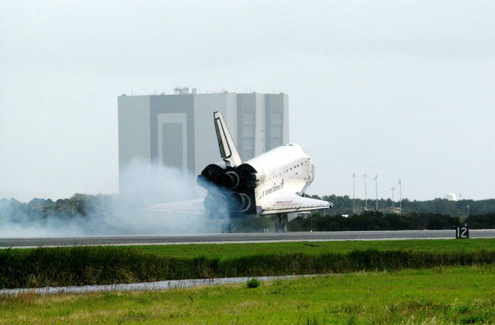 landing_sts108