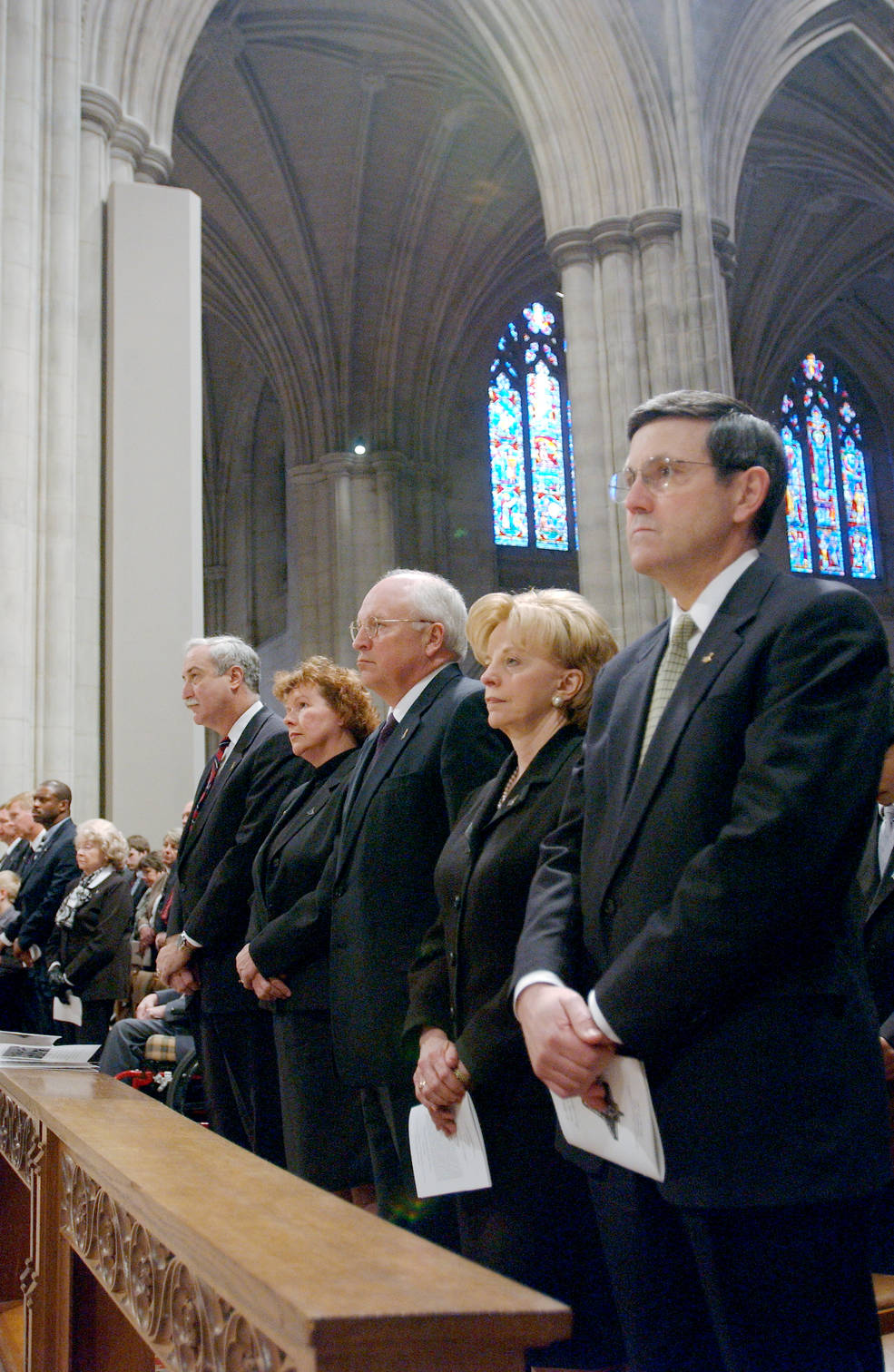 columbia_crew_memorial_service_washington_cathedral_feb_25_2003