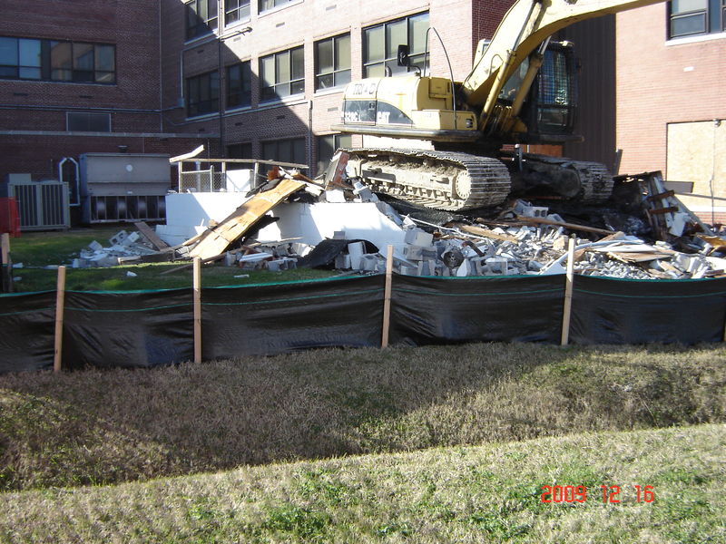 Ongoing demolition in December 2009. 