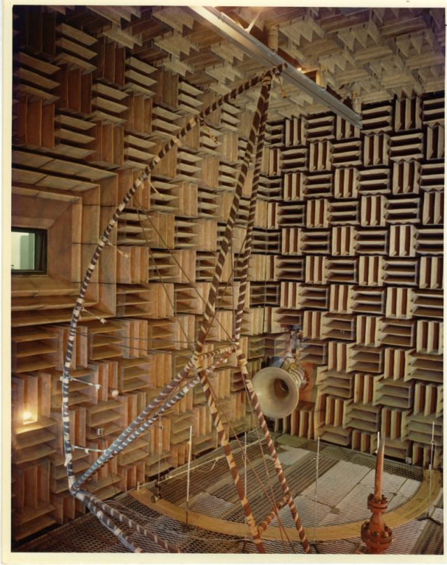 An interior photograph of the 27 by 27 by 27-foot acoustic chamber taken in 1969.