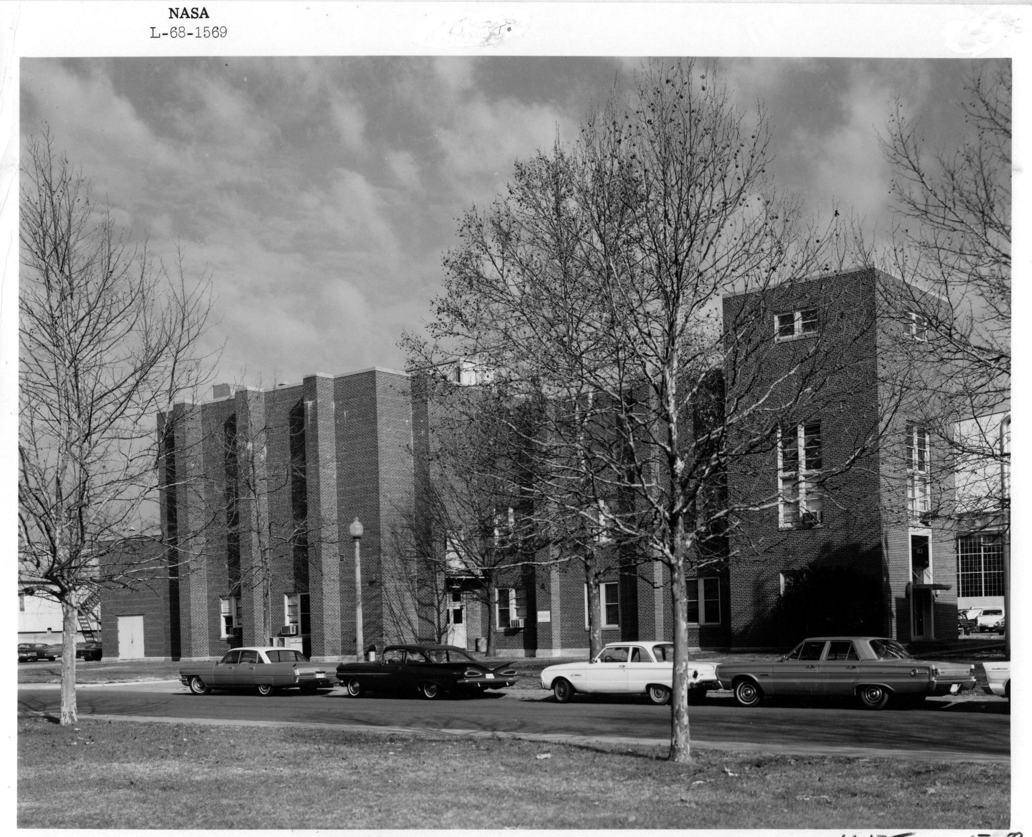 An exterior photograph of Building 1218 taken in 1968. 