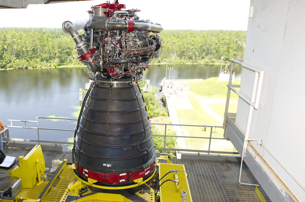 RS-25 rocket engine No. 0525