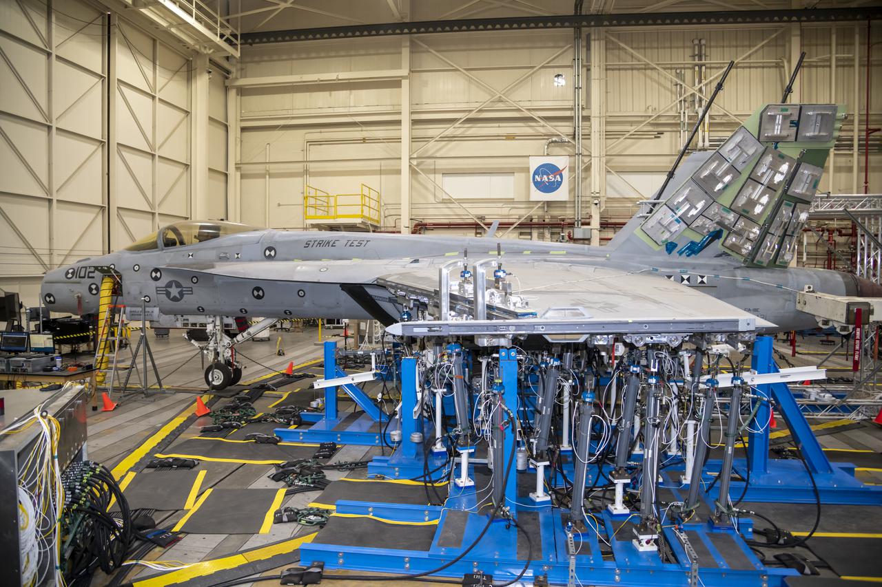 Left wing load hardware is setup for testing a F/A-18