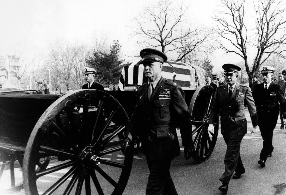 grissom_funeral_procession_at_arlington_cemetary-2.1.67