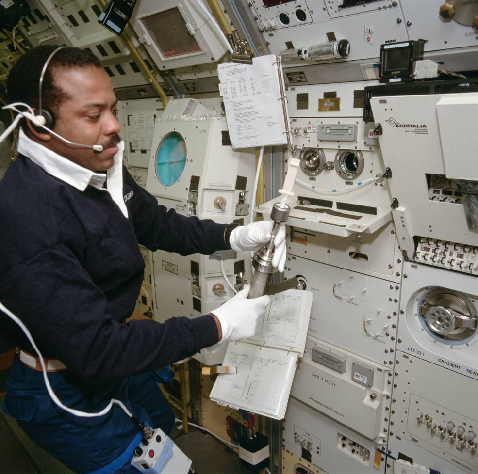 bhm_harris_sts-55_working_in_spacelab