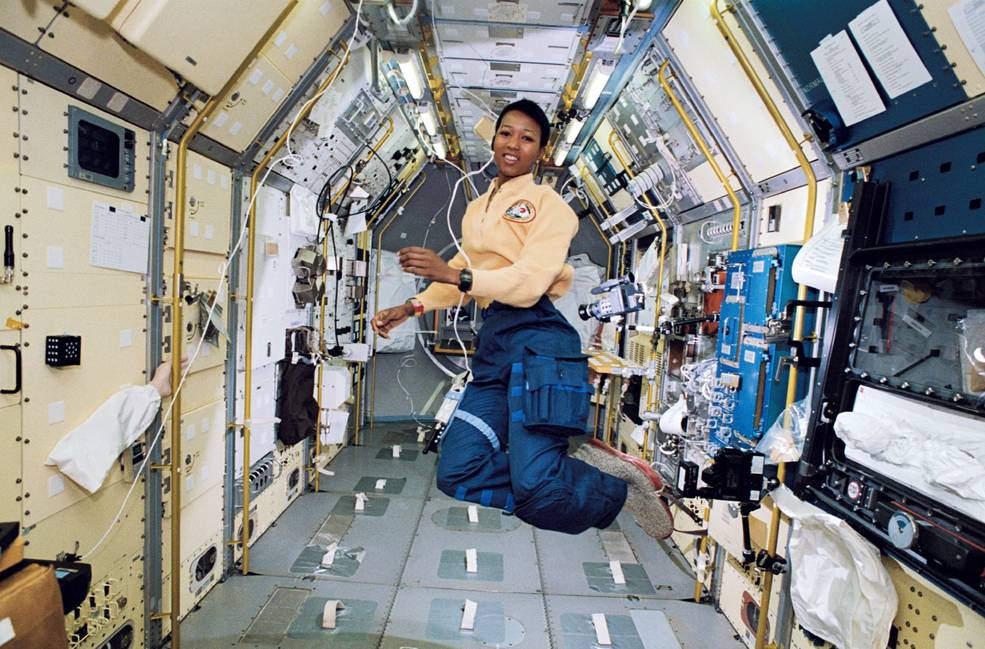 bhm_jemison_sts-47_in_spacelab