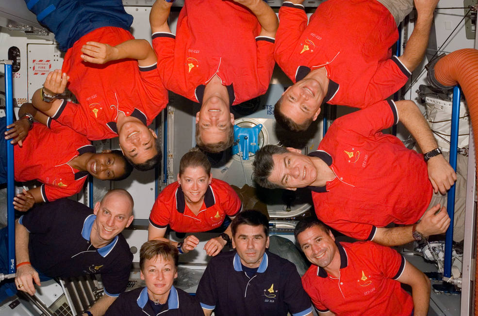 bhm_wilson_sts-120_inflight_joint_crew_photo