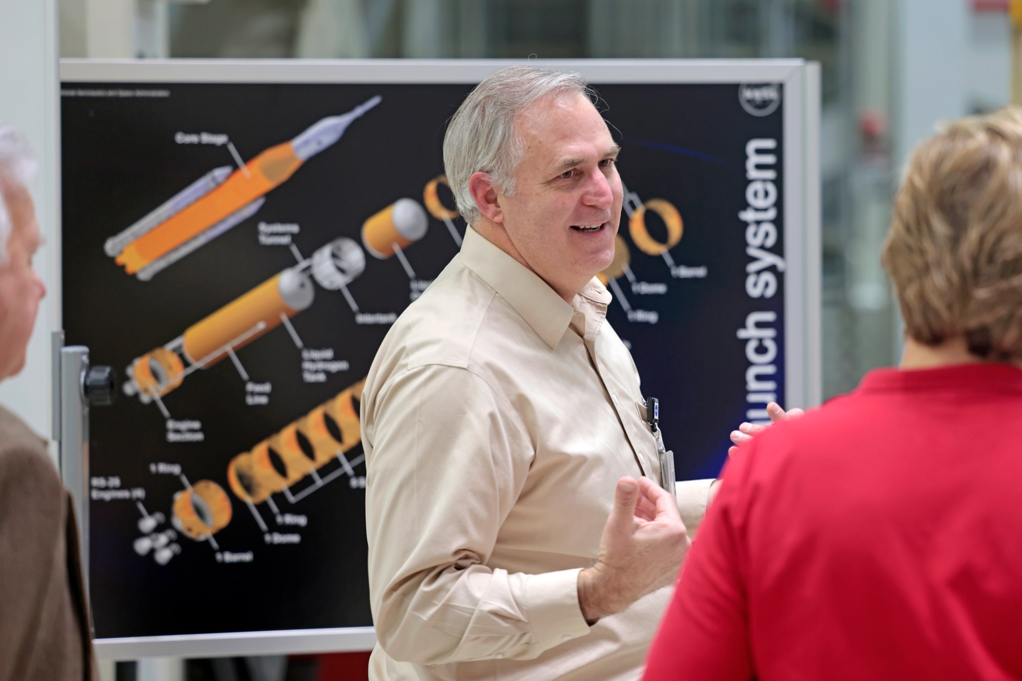 Michoud Director Lonnie Dutreix gives Louisiana Sen. Sharon Hewitt a tour of the facility Dec. 3, 2021. 