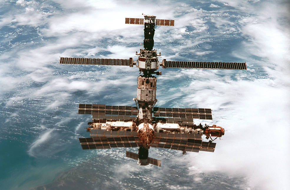 Mir Space Station Information