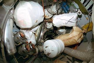 25 Years Ago: Fire Aboard Space Station Mir - NASA