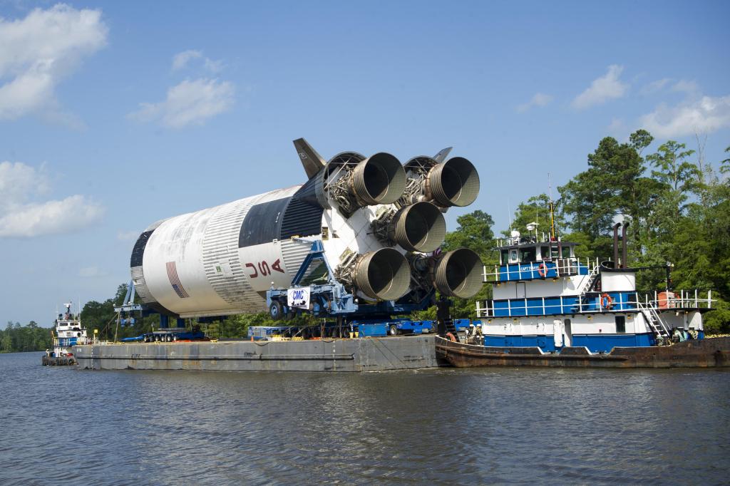 The Saturn V S-IC-15 rocket stage arrives at Stennis Space Center