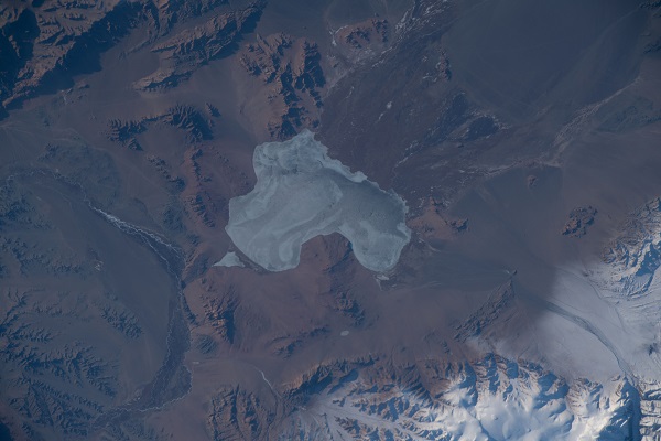 image of a frozen lake on Earth