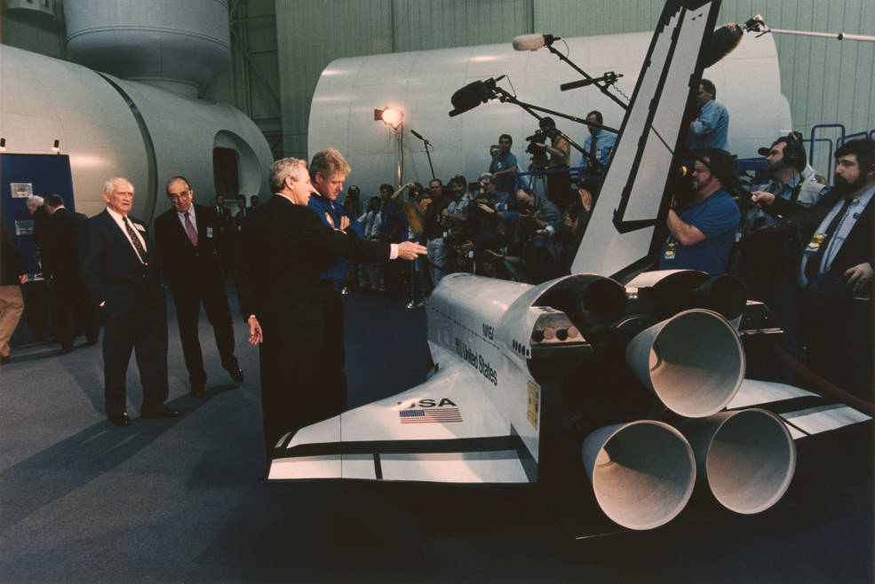 goldin_4_w_pres_clinton_jsc_feb_7_1994