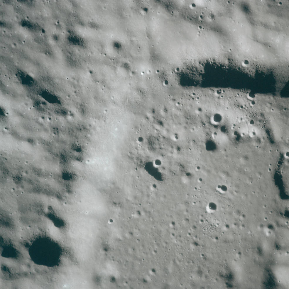 apollo_16_return_to_earth_andel_crater