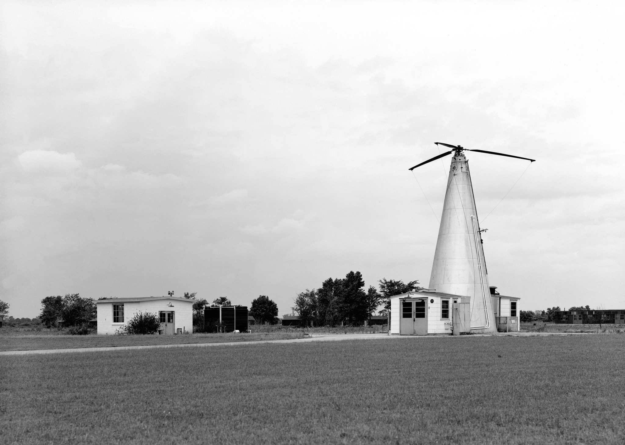 Exterior photo of the Helicopter Rotor Test Facility taken in 1947.