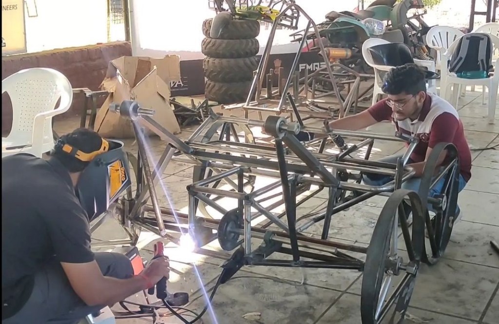 NASA Announces Winners of 2022 Human Exploration Rover Challenge