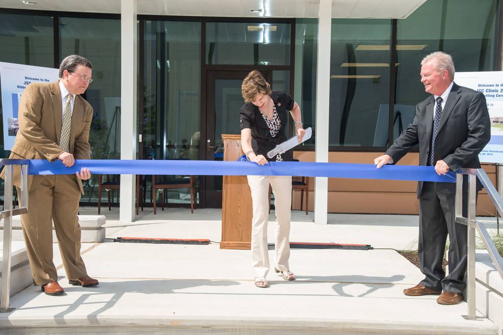 ochoa_bldg_45_ribbon_cutting_w_scalpel_may_20_2015