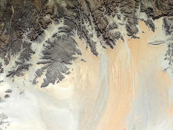 image of the coast line along the Red Sea