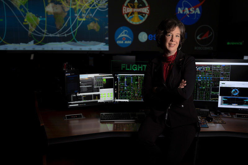 Holly Ridings, the first female chief of NASA’s flight directors, will now help lead the agency’s Gateway Program, an international partnership to establish humanity’s first space station around the Moon.