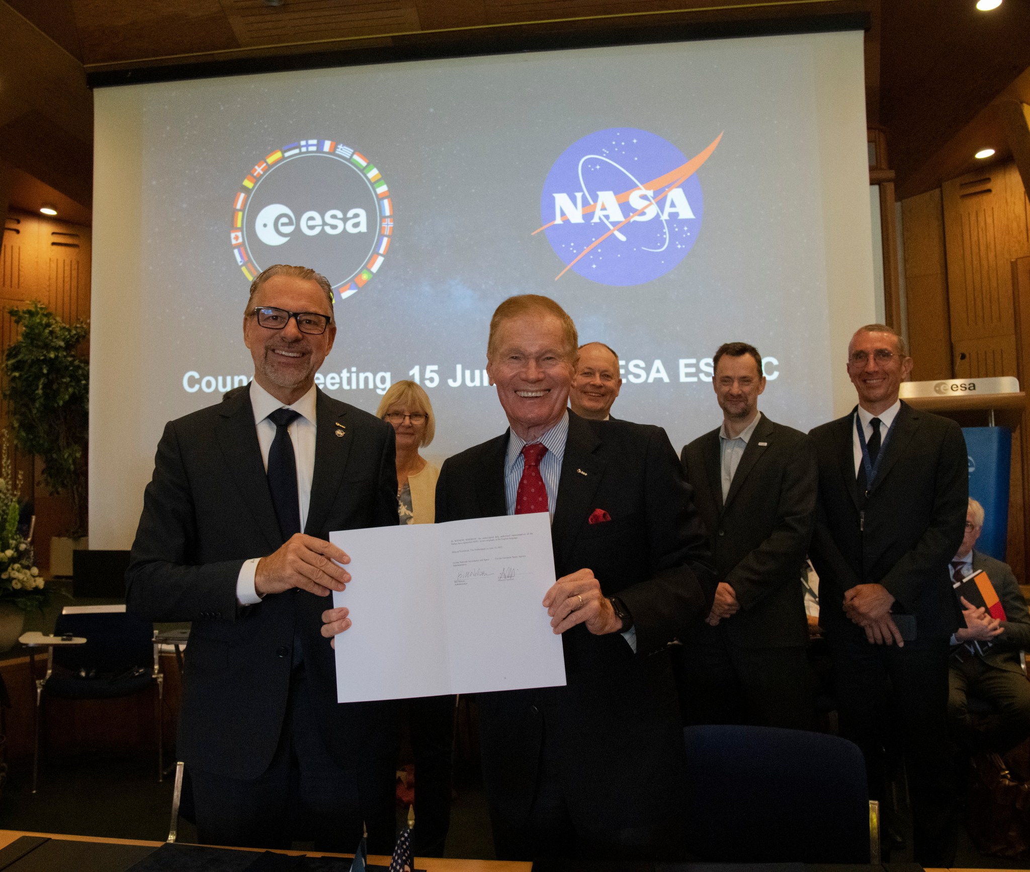 NASA Administrator Bill Nelson, right, and ESA (European Space Agency) Director General Josef Aschbacher pose for a photograph following the signing of two agreements at the ESA Council meeting in Noordwijk, Netherlands, June 15, 2022. 